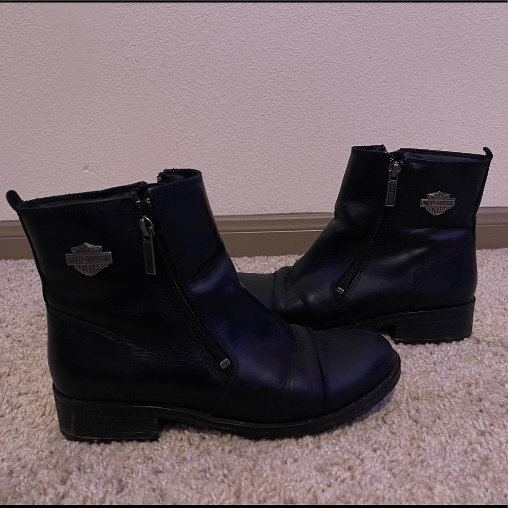 Vintage Harley Davidson black boots